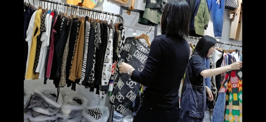 深圳服裝批發市場在哪(深圳必去的三大服裝市場)