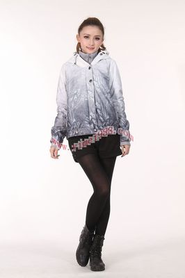 品牌_ 品牌品牌_ 品牌批發(fā)價格_ 品牌產品樣品圖片|庫存尾貨信息(第六百五十一頁)_中國服裝網
