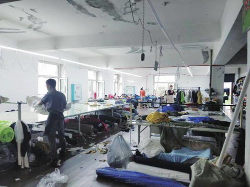 誰干的 征儀花園小區活動室,被租給服裝廠 兩年了,居民還在找